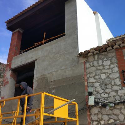 Fachada A Mitad De Ejecucin Con Hormign De Cal An Fresco